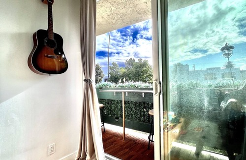 Downtown Condo | Santa Monica Living