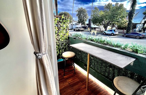 Downtown Condo | Santa Monica Living