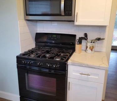 Junior College Neighborhood Association House | Santa Rosa Gem