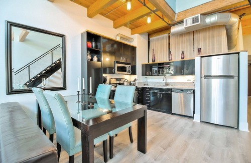 The Villas Condo | Santana Row Penthouse. Sleeps 5, 4 beds. 2 bedroom, 2 bath. Faces the Row
