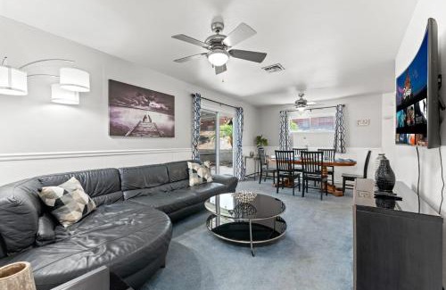 San Carlos House | Santee Home Away From Home-Next to parks & trails