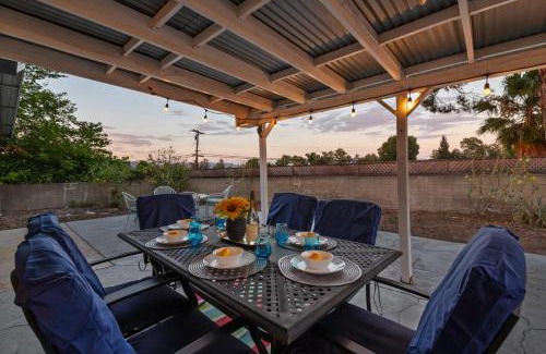 San Carlos House | Santee Home Away From Home-Next to parks & trails