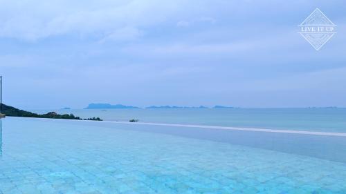Bang Po Villa | Santi Pura Villas