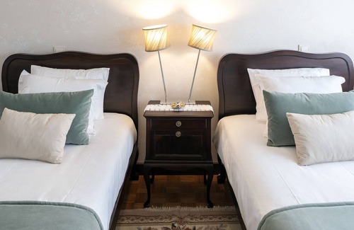 Sever do Vouga Bed & Breakfast | Santiago Family House - Twin Room