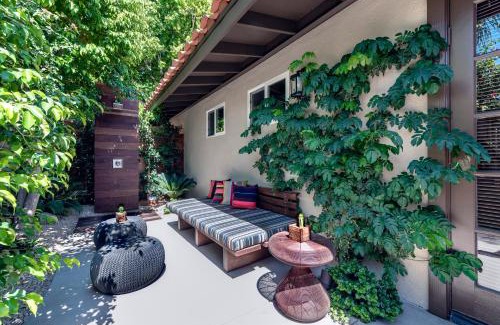 Tahquitz River Estates Resort | Santiago Resort - Palm Springs Premier Gay Men’s Resort