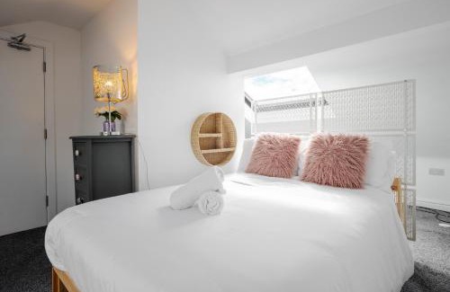 Southport Apartment | Santiago Suites