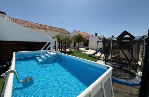 Ferreira do Alentejo House | Santinho House - com carregador de carros eléctricos