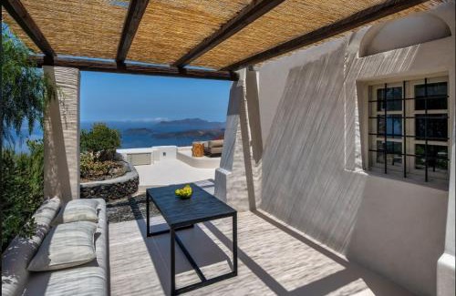 Megalochori Apartment | Santo Blue Santorini Caldera View Luxury Houses