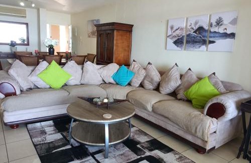 Margate Beach Apartment | Santorini 206B -Margate RSA