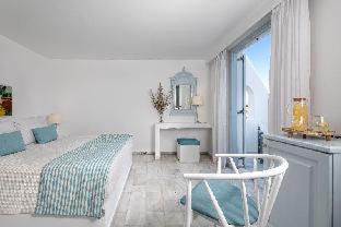 Kamari Hotel | Santorini Kastelli Resort