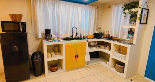 Colonia Centro Apartment | Santorini Suites Cozumel
