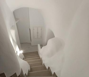 Perissa Apartment | Santorini White Lotus