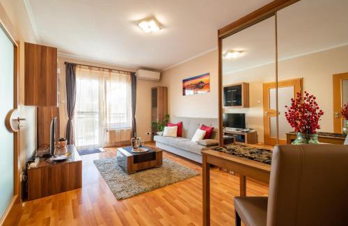 13th District Apartment | Santos 1214 Apartment