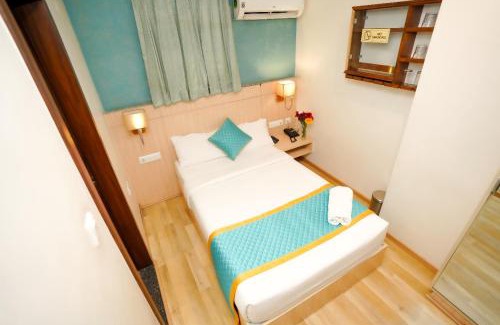 5th Block Hotel | Santrina Hotels