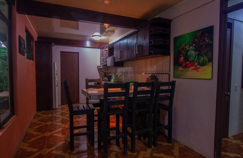 Barrio Pilo House | Santuario De Ranas, Valle Azul