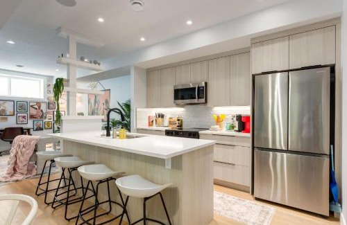 West Hillhurst Apartment | Santuario Kensington - Inner City Escape