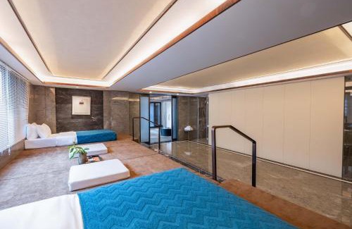Haitang District Hotel | Sanya Haitang Bay Renguan Sea View Pool Villa (Water World Duty Free City Store)