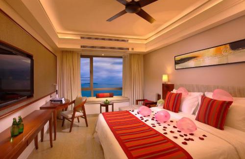 Tianya District Hotel | Sanya Seacube Holiday Hotel