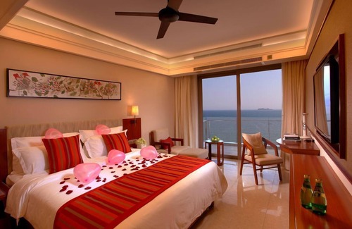 Tianya District Hotel | Sanya Seacube Holiday Hotel