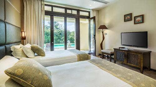 Jiyang Hotel | Sanya Yalong Bay Villas & Spa