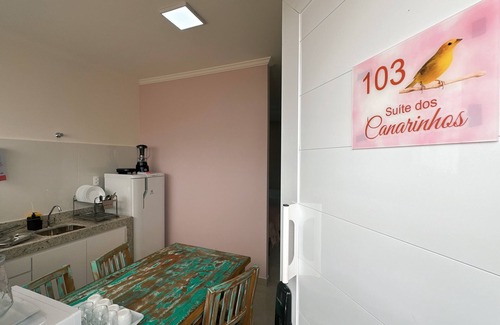 Guape Apartment | SAO Francisco Flats - Suite DOS Canarinhos