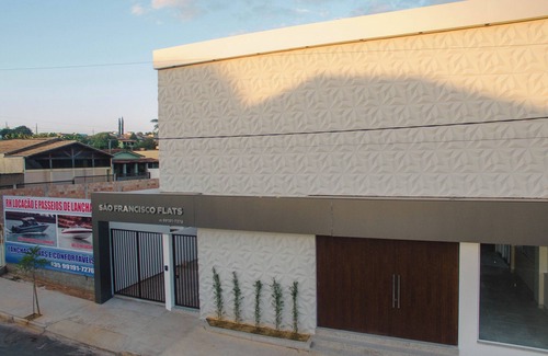 Guape Apartment | SAO Francisco Flats - Suite DOS Canarinhos