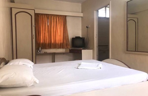 Uttukuli Hotel | SAP Residency