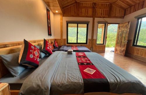 Hau Thao House | Sapa Hmong Bungalow Homestay