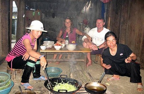 Lao Cai House | Sapa Homestay Trekking Tour For Backpackers