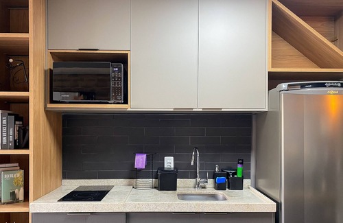 Sumare Apartment | Saphir | Modern Studio with Balcony, Fast Wi-Fi and Comfort