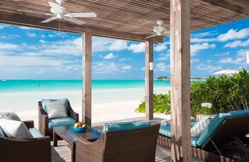 Ocean Point Villa | Sapodilla BEACHFRONT Luxury Villa! Sunsets, views, private pool, kayaks & more!