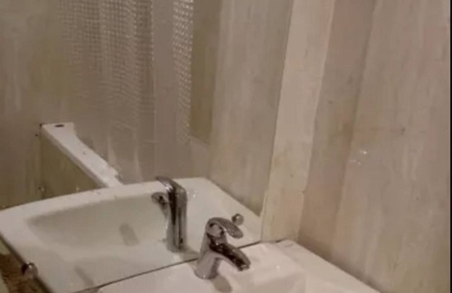 Kakkanad Hotel | Sapphire Hotel Apartment