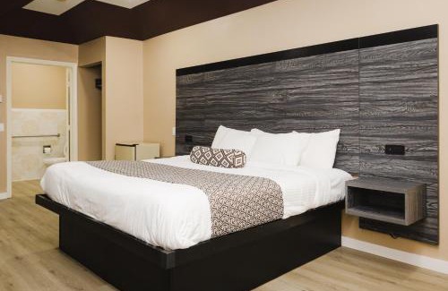 Channelview Hotel | Sapphire Inn & Suites