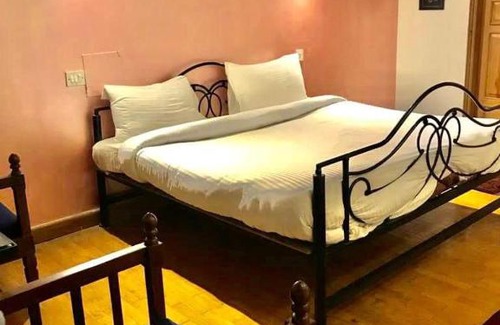 Zirakpur Hotel | Sapphire lodge