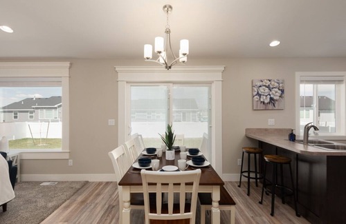 Idaho Falls House | Sapphire Sanctuary, Spacious 6BR New House