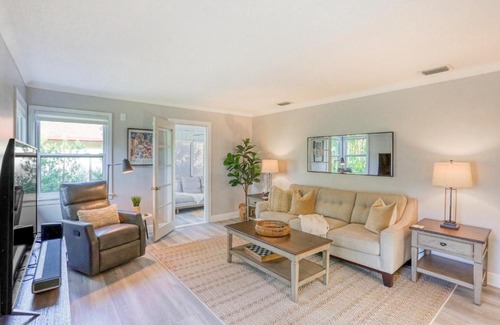 Indian Beach Sapphire Shores House | Sapphire Shores Escape