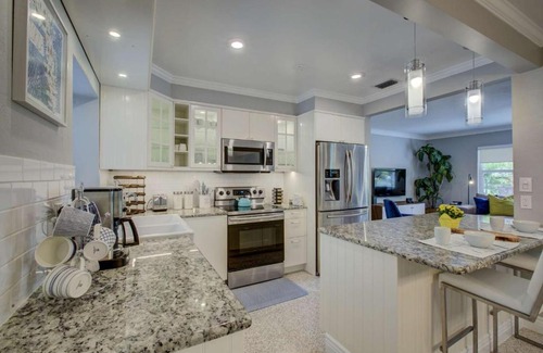 Indian Beach Sapphire Shores House | Sapphire Shores Pool Home