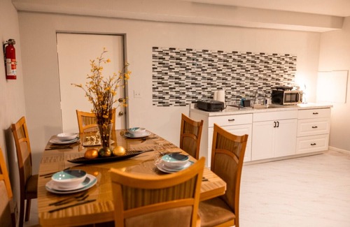 Constable Hook Apartment | Sapphire Suite | Near NYC & EWR