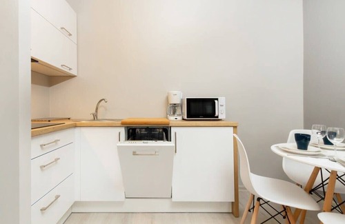 Srodmiescie Apartment | Sara Świętojańska 11 | Gdynia Center Apartment