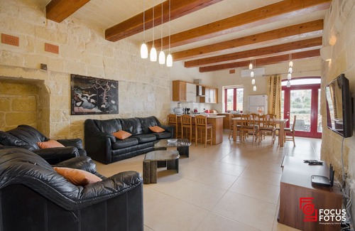 Munxar Villa | Sara Holiday Home with private pool, tranquillity and amazing nature view: Gozo