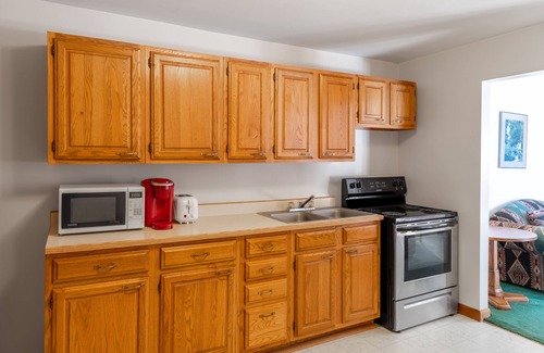 Saranac Lake Hotel | Sara Placid Inn & Suites