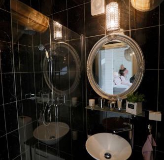 Erikslund Bed & Breakfast | Sara´s Bed and Breakfast