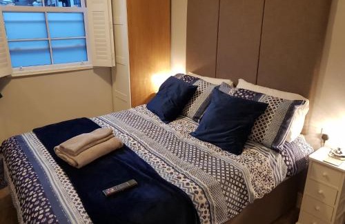 Knott End-on-Sea Bed & Breakfast | Saracens House