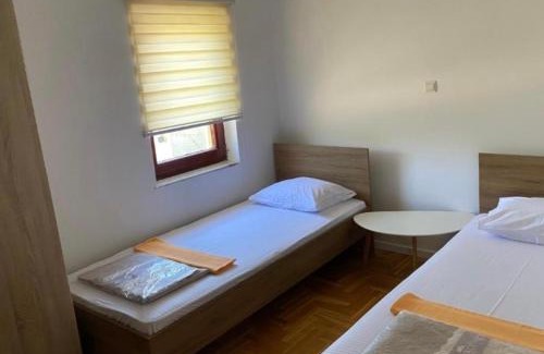 Montenegro Bed & Breakfast | SARAH APARTMENTS