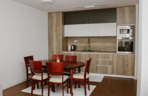 Ilidza Apartment | Sarajevo Waves Aparthotel