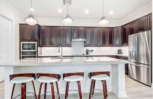 Venice House | Sarasota National - 3 bed 3 bath w/den