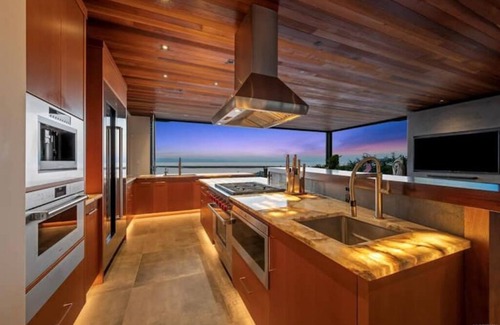 Saratoga Beach House | Saratoga Beach House
