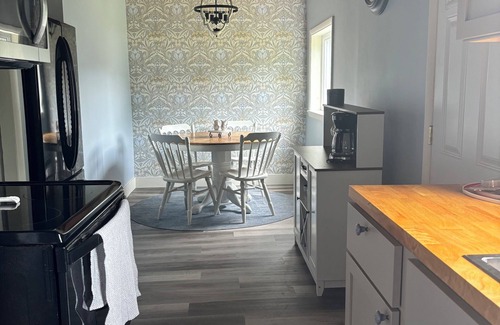 Corinth House | SARATOGA-LAKE GEORGE GETAWAY! 20 minute ride to either. Endless adventures!