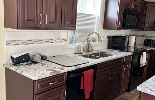 Malta House | Saratoga Lakefront Two Family House 1st fl unit Belmont Travers 12 min to track