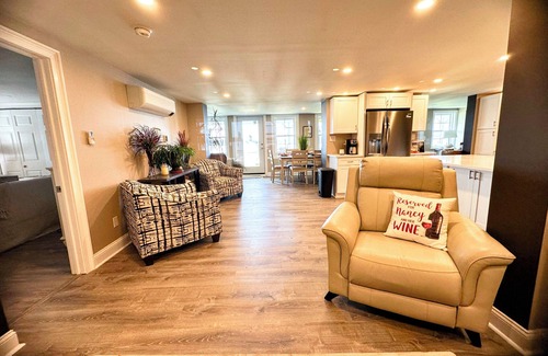 Saratoga Springs Apartment | Saratoga Lakeside Retreat #5